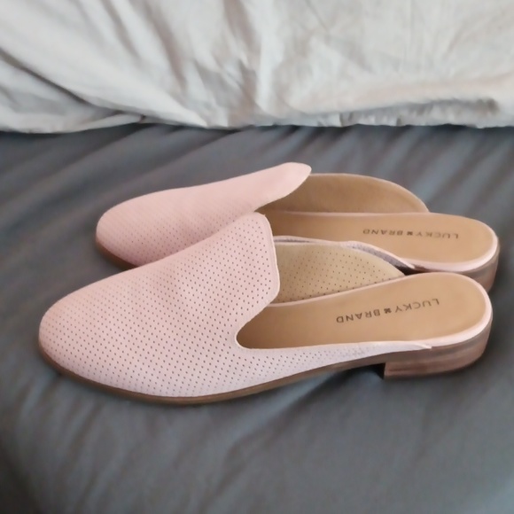 Lucky 🍀 Brand Mules - Picture 4 of 6